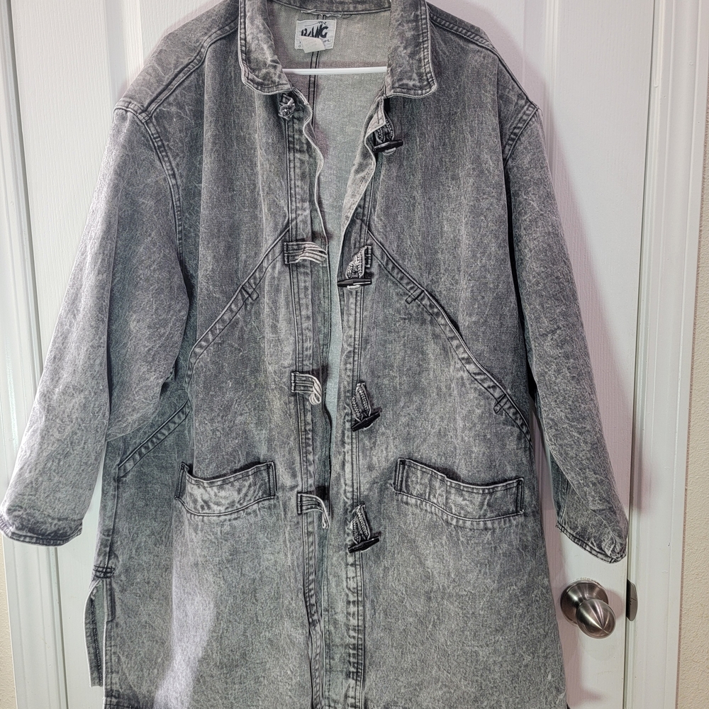 Women's Gray Denim Jacket